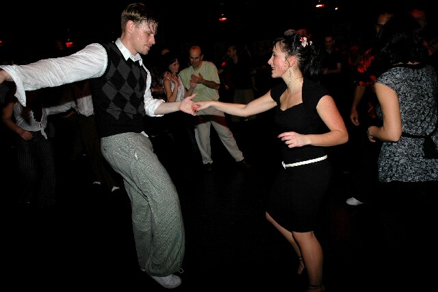 min 2007 11 10 fous swing 322
